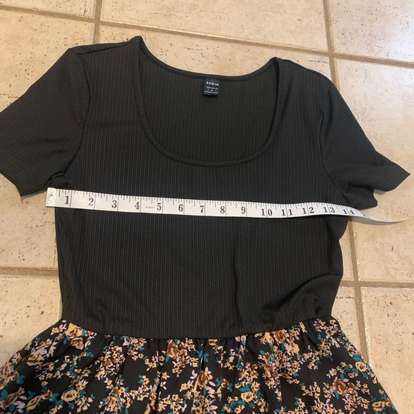 💙 SHEIN Black Ribbed Top Floral Fit & Flare Midi Dress - Size S- NWOT - Picture 2 of 5